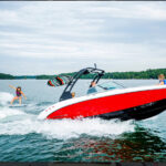 Chaparral boat 23 Surf Series 2021 model