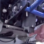 Closer view of barrel end of tilt cylinder
