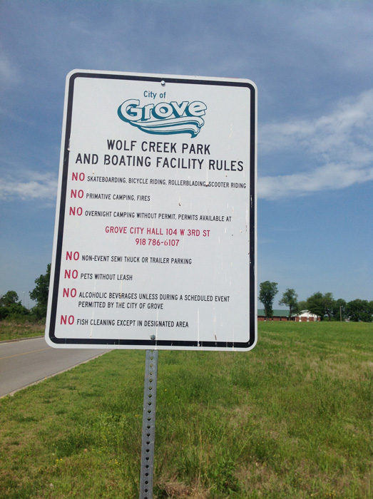 Wolf Creek Park rules sign